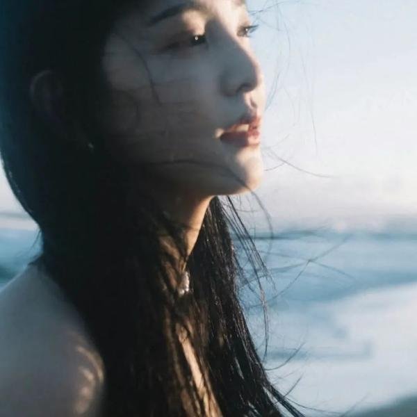 钢铁少女